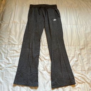 Nike Lightweight Sweatpants